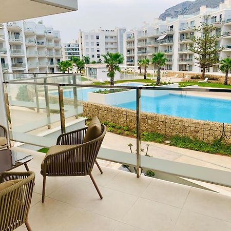 Marina Real 82 By Homeprive Denia Bagian luar foto