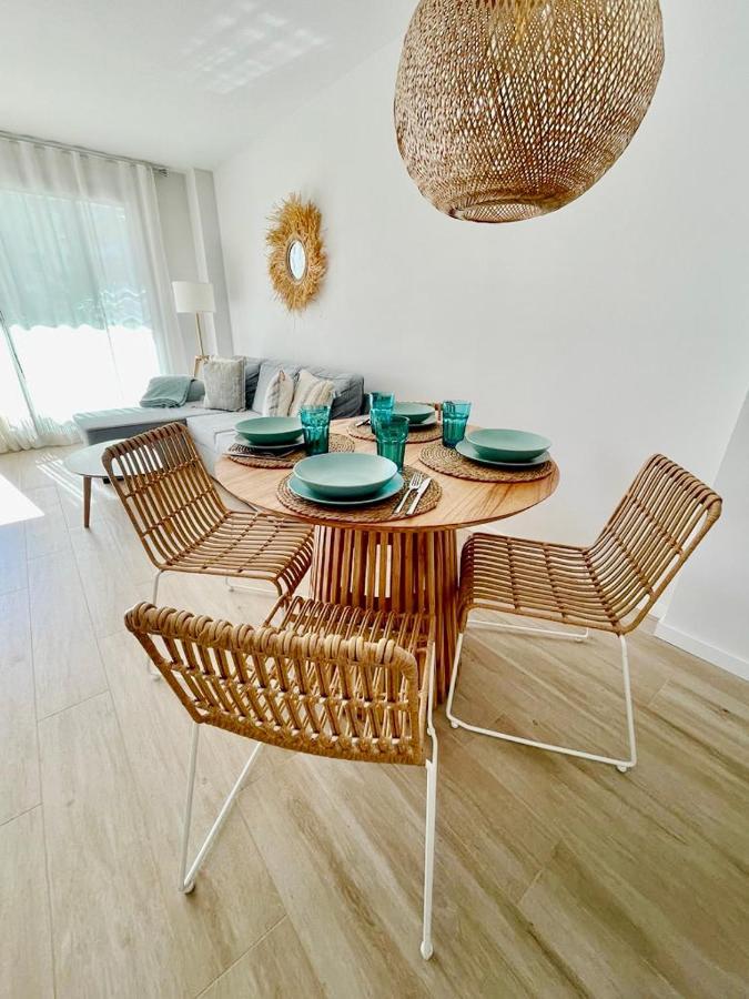 Marina Real 82 By Homeprive Denia Bagian luar foto